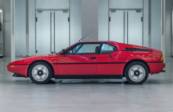 Red BMW M1